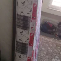 تشک خوشخواب دو نفره درحد.تمیز بدون کوچکترین لکه ای