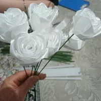 گل مصنوعی دست‌ساز شیک