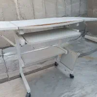 میز کامپیوتر
