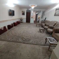 آپارتمان، همکف، 100 متری، حیاط با مغازه، ایثارگران