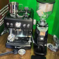 اسپرسو ساز نیمه صنعتی مباشی و آسیاب لواک|سماور، چایساز، قهوهساز|قم, زنبیل آباد|دیوار