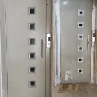 نقاشی و خرده کاری ساختمان (ایران رنگ)|خدمات پیشه و مهارت|کیش, |دیوار