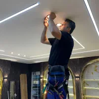 برقکاری ساختمان و خرده کاری وبرق صنعتی  رشت و حومه