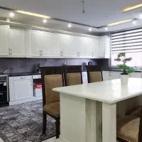 آپارتمان ۲۰۰متری/نوساز/قیمت استثنایی/پروین اعتصامی