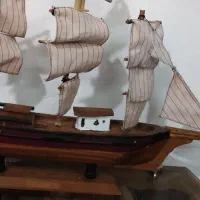 کشتی چوبی