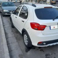 کوئیک مدل ۱۴۰۱ بی رنگ و بدون خط و خش