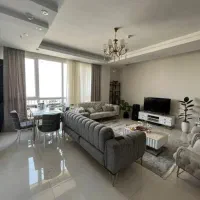 ۱۰۰متر / ۸سال ساخت/ تک واحدی