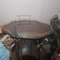 ۱عدد میز بار اروپایی در حد نو