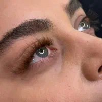 اکستنشن مژه و لیفت ابرو و مژه