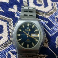 ساعت قدیمی نبضی