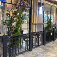گریل کار پیتزازن کارگر ساده ظرف شوی خانم آقا رزکان