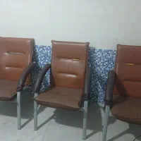 صندلی و میز|مبلمان اداری|خمینی‌شهر, |دیوار