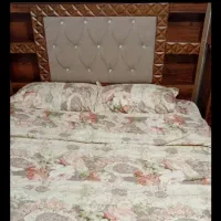 تخت دو نفره