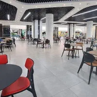 استخدام نیرو کار فست فود