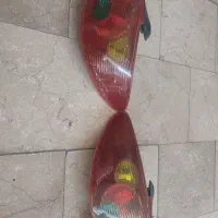 چراغ عقب 206تیپ پنج، اصلی و کاملا سالم