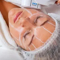 هایفوتراپی صورت. رفع غبغب. لاغری با قیمت ۲۵۰۰|خدمات آرایشگری و زیبایی|شاهین‌شهر, خانه کارگر|دیوار