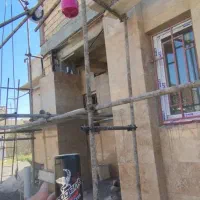 اجرای خدمات سنگاری و کاشیکاری ساختمان