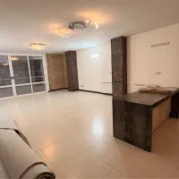 آپارتمان همکف ۱۳۰ متری/نزدیک بوستان سعدی/ نظر غربی