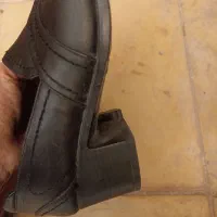 کفش|کیف، کفش، کمربند|کاشان, میدانگاه آقا|دیوار