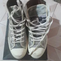 یه جفت کتانی سایز45بفروش میرسد