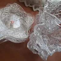 یک دست پیش دستی و یک دست آجیل خوری کریستال جی سی