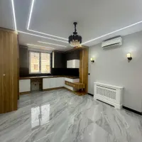 ۵۰متر*سنددار*۵سال ساخت واقعی*پارکینگ انباری