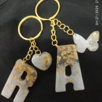 آویزکلیدیا جاکلیدی رزینی حروف عمده