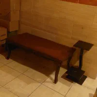 دو عدد میز بفروش میرسد قیمت ۳۰۰ هزارتومان