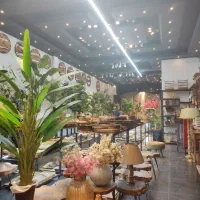 نیروی کار و استخدام فروشنده