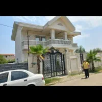 ویلا 370متر زمین 300متر بنا سند ششدانگ