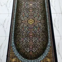 کنار فرش بسیار زیبا