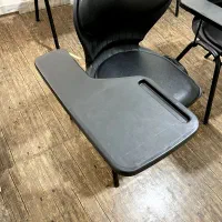 صندلی محصلی صدفی|صندلی و نیمکت|بابل, |دیوار