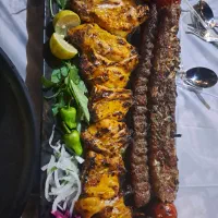 استخدام نگهبان وظرفشور با جای خواب