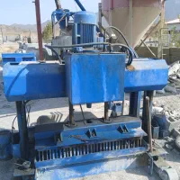 دستگاه بلوک زنی کادونا با دو تا قالب|ماشینآلات صنعتی|تبریز, |دیوار