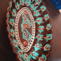 ساک و ظرف|کیف، کفش، کمربند|لاهیجان, قیام|دیوار