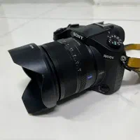 Sony Cyber-shot DSC-RX10 II