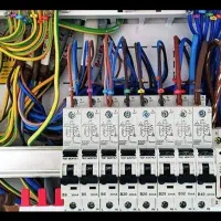 برق کشی و برق کاری ساختمان