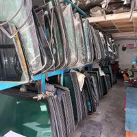 شیشه اتومبیل متین