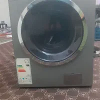 یک دستگاه ماشین لباس شوی دوو ۸ کیلوی