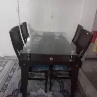 میز ناهارخوری ۴ نفره