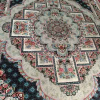 فرش سه در چهار کار کرده وسالم با قیمت مناسب
