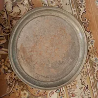 سینی مسی قدیمی با قدمت بالای صد سال|کلکسیون اشیاء عتیقه|کازرون, |دیوار