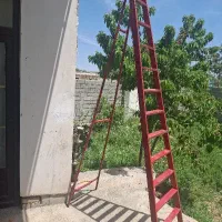 نردبان بلند