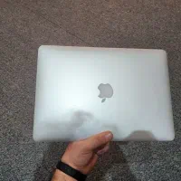 مک‌بوک ایر ۲۰۱۷ ‌i7 تمیز کم‌کارکرد