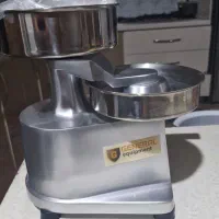 همبرگرزن نیمه اتوماتیک آلمانی