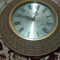 ساعت دیواری