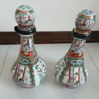 یک جفت تنگ مرغی. ۳۵  یا ۳۶ سانت