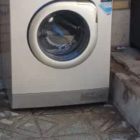 لباسشویی  تمام اتومات  در حد نو