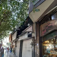 فروش مغازه ملکیت بر جمهوری با کلنگی ساختمان دربست