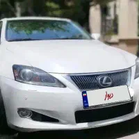لکسوس IS300 کروک سفید مدل 2011